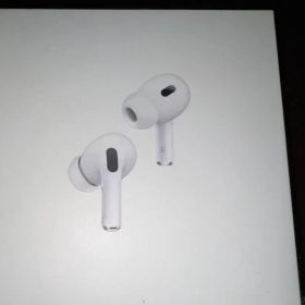 AirPods pro 第二世代 Lightningコネクタ 正規品