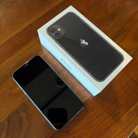 Apple iPhone 11 ブラック 本体 SIMフリー おまけつき