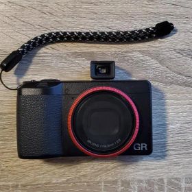 RICOH GR3 +ビューファインダー(GV-2）付き
