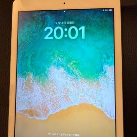 iPad 本体 第6世代 32GB Wifiモデル