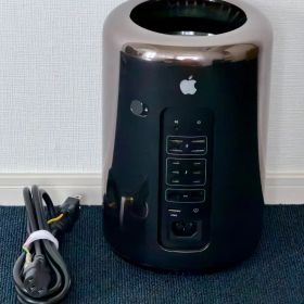 Apple Mac Pro 2013 12コア / 64GB / 500GB