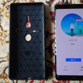 SONY XperiaXZ3(SO-01L)本体ブラック★ 本体ケース付き♪