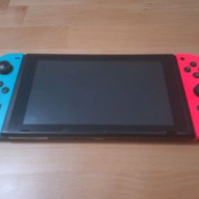 Nintendo Switch 本体 青/赤