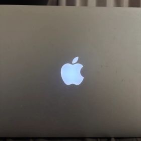 値下げMacBook Pro 13インチ (Early 2015)