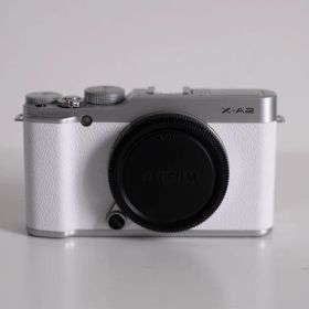 Fujifilm X-A2 ミラーレスカメラ ホワイト