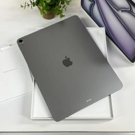 新品同様iPad Air M3チップ 128GB 13インチ Wi-Fiモデル