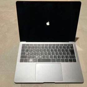 MacBook Air スペースグレー 2018 13インチ 8GB 128GB