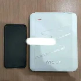 HTC 5.5インチ U11 SIMフリー、白ロム【外箱つき、付属品すべてあり】