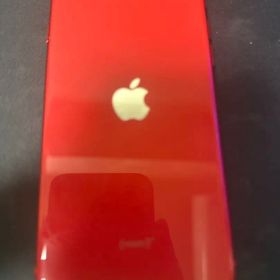 iPhone SE（第2世代 / SE2）64GB レッド 本体（中古）