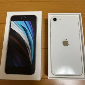 超美品、ほぼ傷無し‼️iPhone se2 64GホワイトSIMフリー