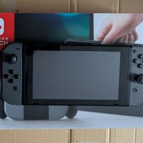 Nintendo Switch本体 Joy-Con(L)/(R) グレー