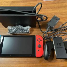 Nintendo Switch 本体 赤/青 Joy-Con付き（中古・箱無）