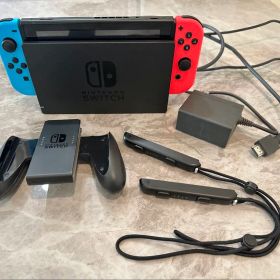 【限定価格】Nintendo Switch 本体 Joy-Con 充電ドック付