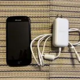 【充電器付】docomo らくらくスマートフォン me F-01L ブラック