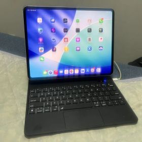 iPad Pro 13インチ 2024 M4 スペースグレー 256Gb