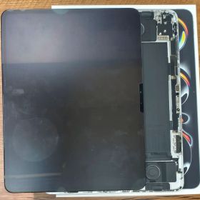 iPad Pro 13インチ M4 WiFi 256GB シルバー ジャンク