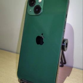 Apple iPhone 13 グリーン