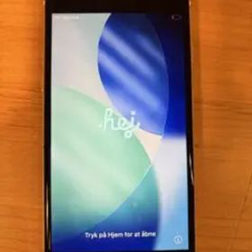 iPhoneSE（第3世代）128GB SIMフリー 本体