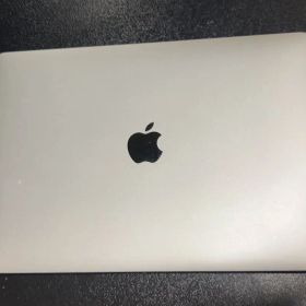MacBook Pro 13インチ 2017 Touch Bar／512GB