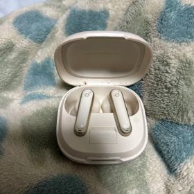 Anker Soundcore P40i オフホワイト