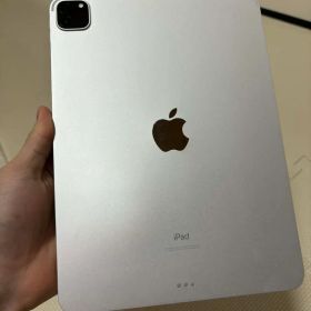 Apple iPad Pro 11インチ 128GB シルバー
