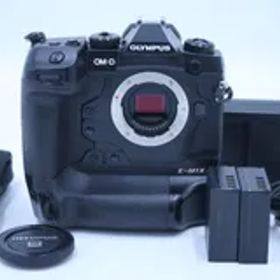 シャッター回数3901回！■極上品■ OLYMPUSOM-D E-M1X
