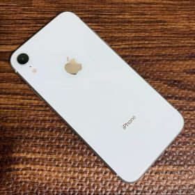 R*l様 iPhone XR ホワイト 128GB 最大容量79%