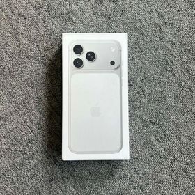 新品・未開封 iPhone17 ProMax 256GB シルバー 国内SIMフリー 送料無料