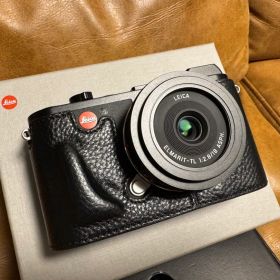 Leica CL本体 + ELMARIT TL 18mm f/2.8 おまけ付き