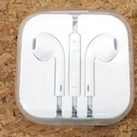 【新品 未使用】Apple 純正 EarPods マイク付き イヤホン iPhone 付属品 有線 シュリンク付き(PAYT16-5)
