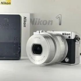 【ショット数200・返品保証】Nikon1 J5 10-30mmレンズキット