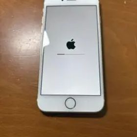 Apple iPhone 7 ゴールド 本体