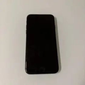 Apple iPhone 7 ブラック 本体