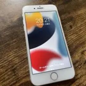 Apple iPhone 7 シルバー 本体のみ