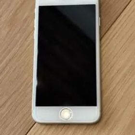 Apple iPhone 7 シルバー 本体 32GB