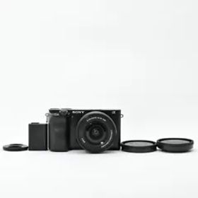 ＜並品＞SONY α6000 パワーズームレンズキット ILCE-6000L｜シャッター数4,814枚｜ファインダー左側に黒ケラレ発生あり（液晶での撮影可）｜軽快AF×高画質APS-C｜初めてのミラーレス入門にもおすすめ！