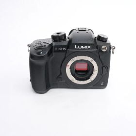 【中古】パナソニック DC-GH5-K ランク：B「カメラのナニワ なんばマルイ店在庫」【デジタル一眼】商品コード：2221240061738