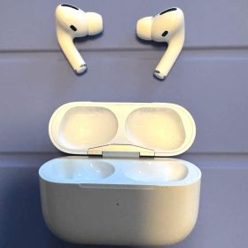 純正 AirPods Pro 第一世代 ※注意事項あり