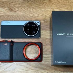 画面傷あり Xiaomi 15 Ultra シルバークローム 512GB 国内版