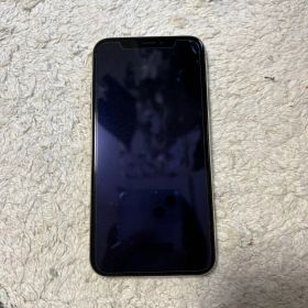 Apple iPhone Xs シルバー 本体
