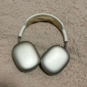 airpods max グリーン