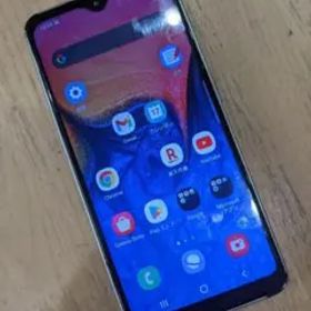 Galaxy A20 ホワイト 32 GB docomo