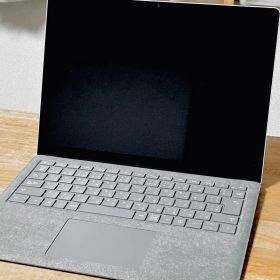 Microsoft Surface Laptop シルバー 充電器付き 第一世代