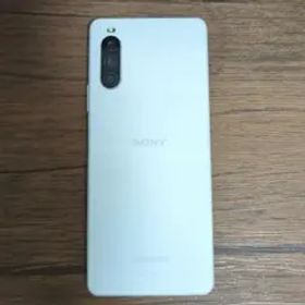 Xperia 10 II ホワイト 64 GB docomo