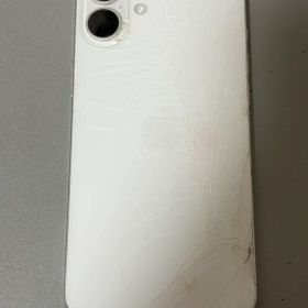 背面割れあり iPhone16 Plus 256GB ホワイト SIMフリー