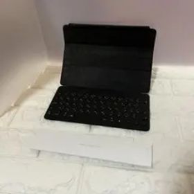 純正 10.5インチ用Apple iPad スマートキーボード a1829