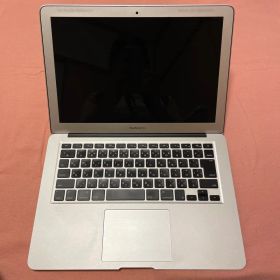 MacBook Air シルバー (13-inc Early 2015)