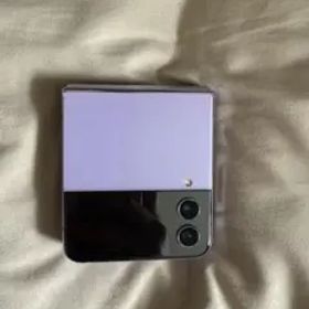 Samsung Galaxy Z Flip 4 パープル 本体