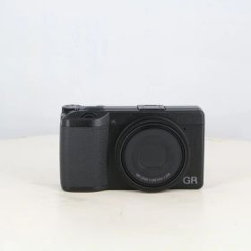 【中古】 (リコー) RICOH GR IIIX【中古カメラ コンパクトデジカメ】 ランク：B