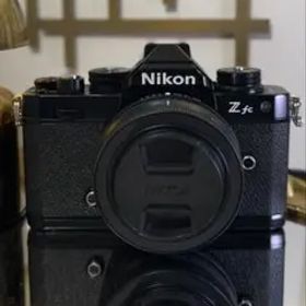 Nikon Zfc ブラック 16-50mm 美品 レンズ付きで、すぐ使える